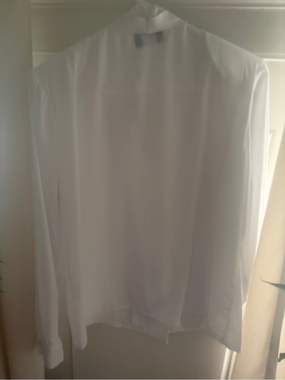 Impressions Of California White Long Sleeve Blouse Size 8 - Picture 3 of 5
